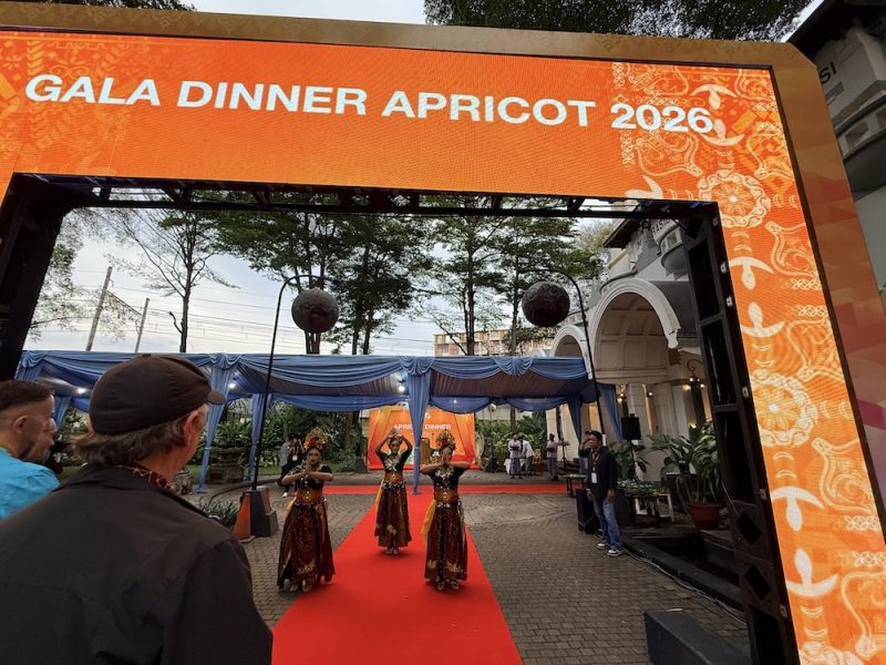 写真:懇親会会場1